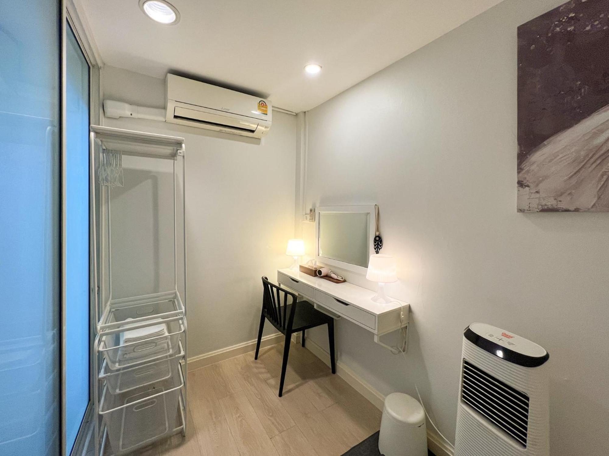 Neveu Premier Residence : Ratchada Bangkok Exterior foto