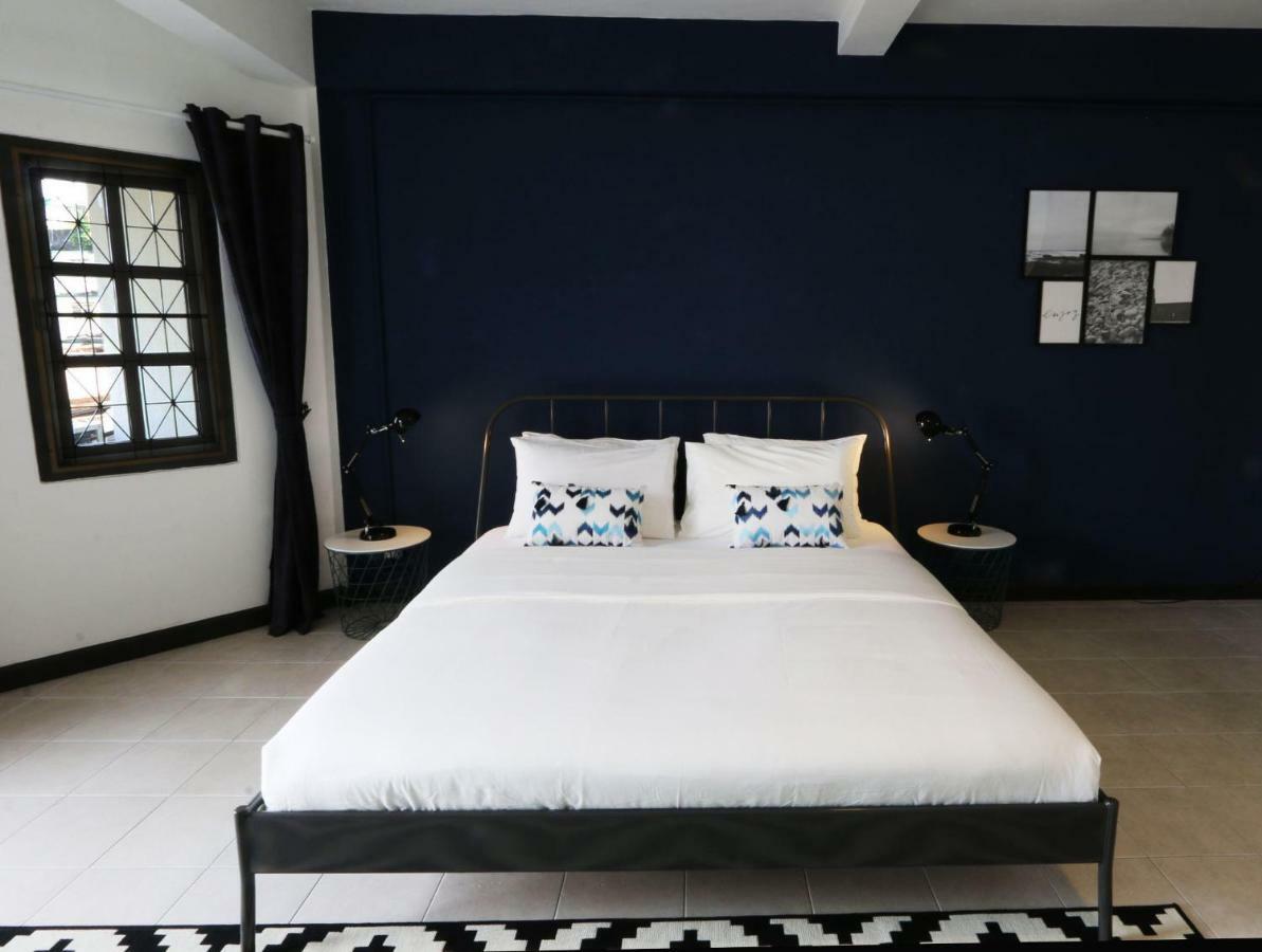 Neveu Premier Residence : Ratchada Bangkok Exterior foto